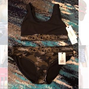 NWT Calvin Klein set
